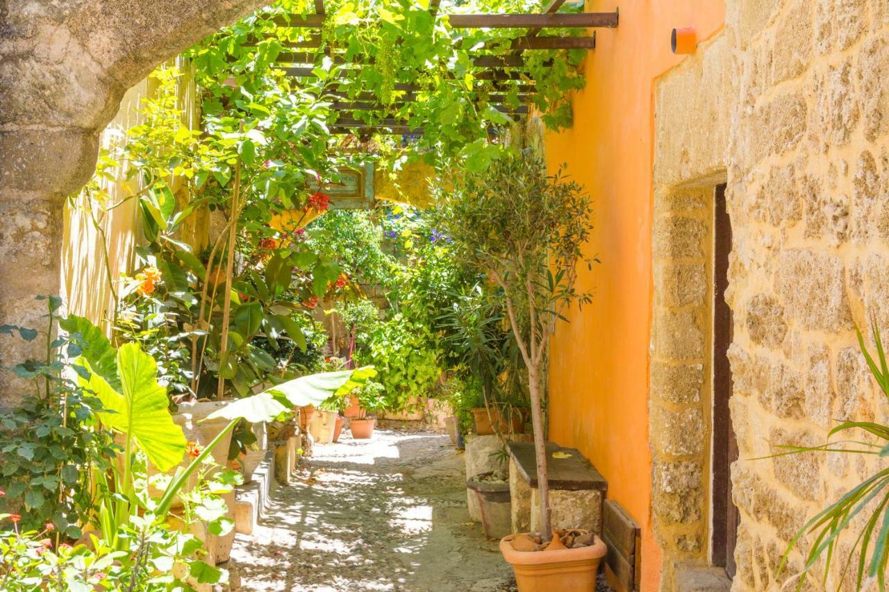 Colours - Old Town - Studios Rhodes City Exterior photo
